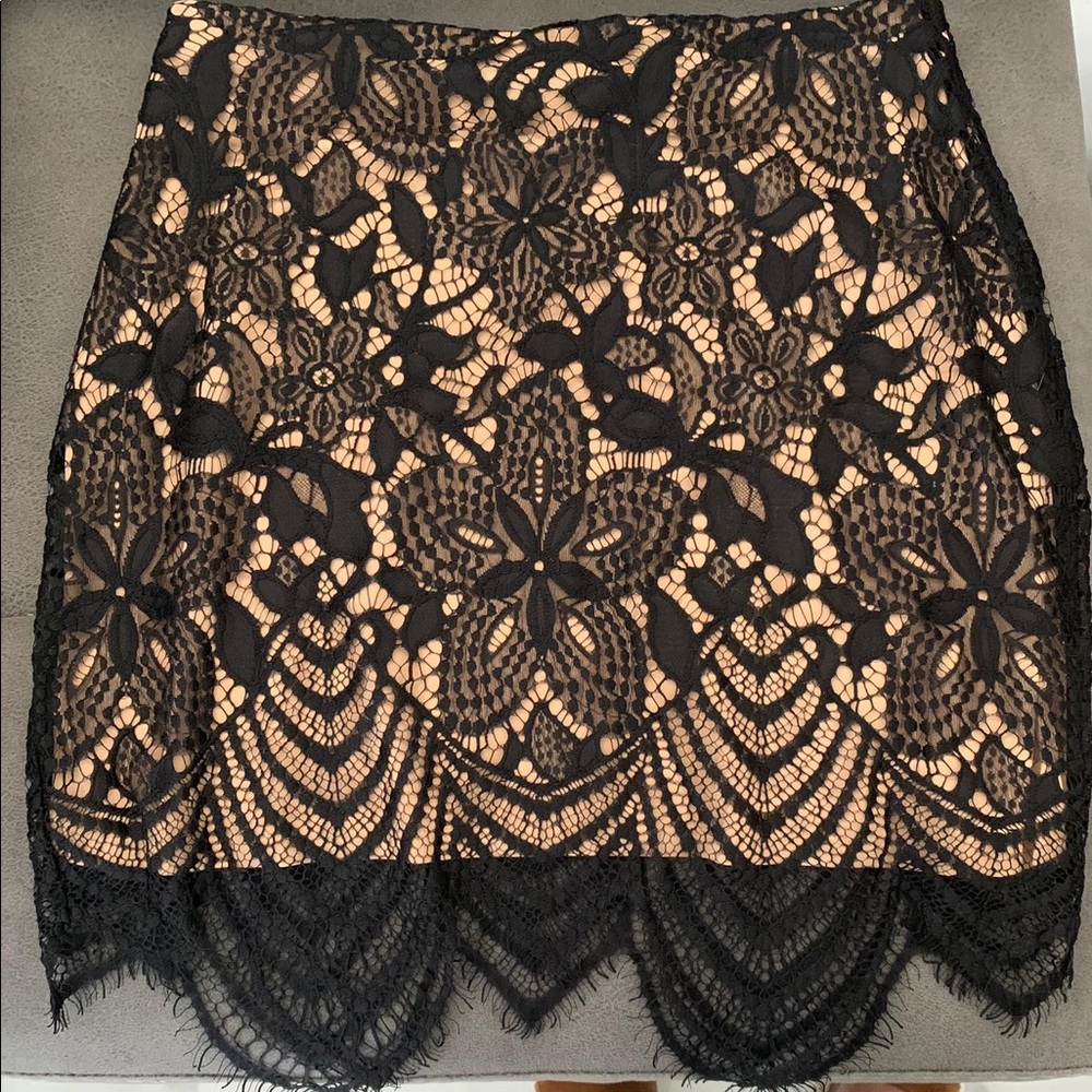 Skirt - Picture 2 of 2